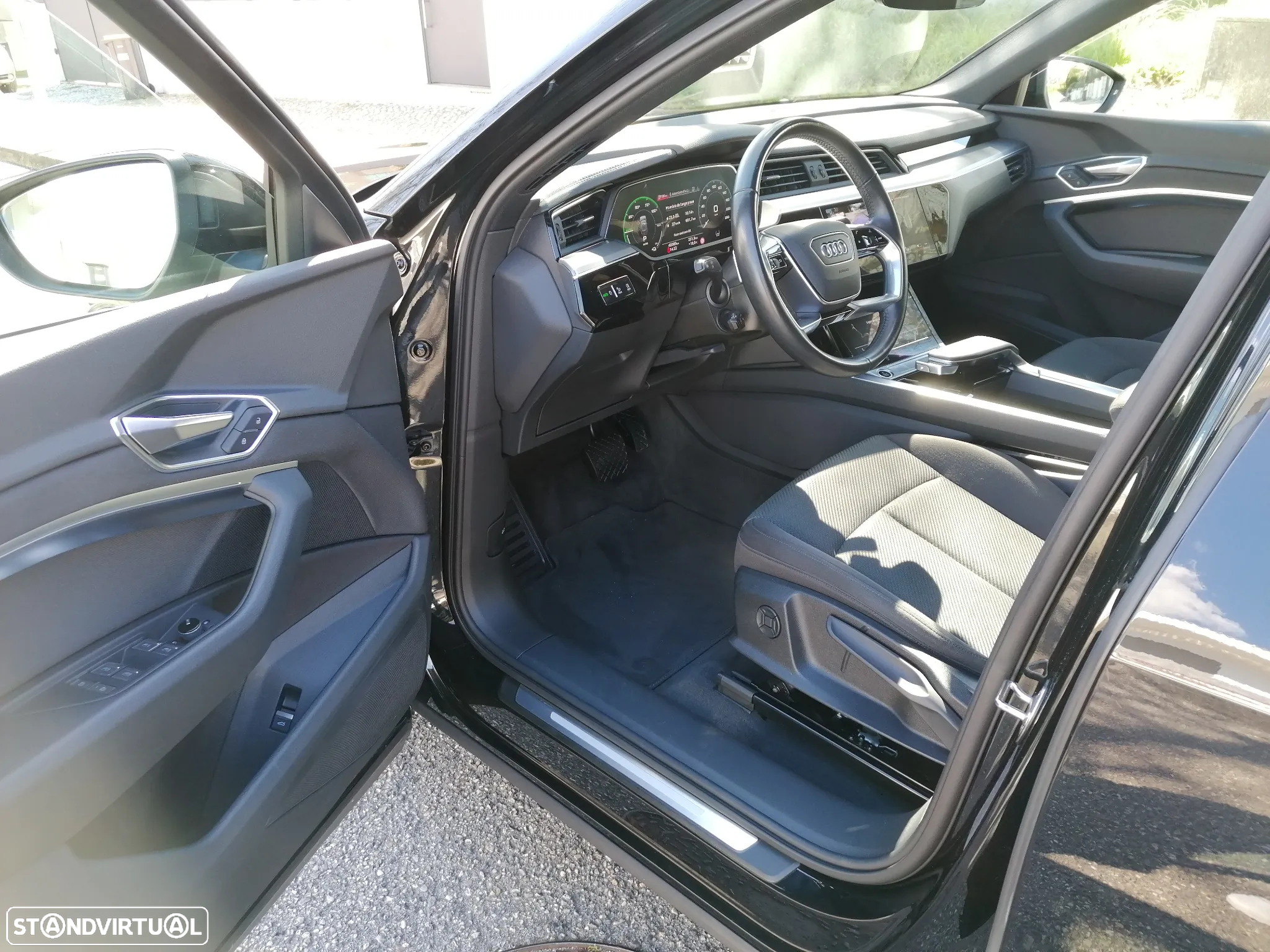 Audi e-tron Sportback 50 quattro Advanced - 24