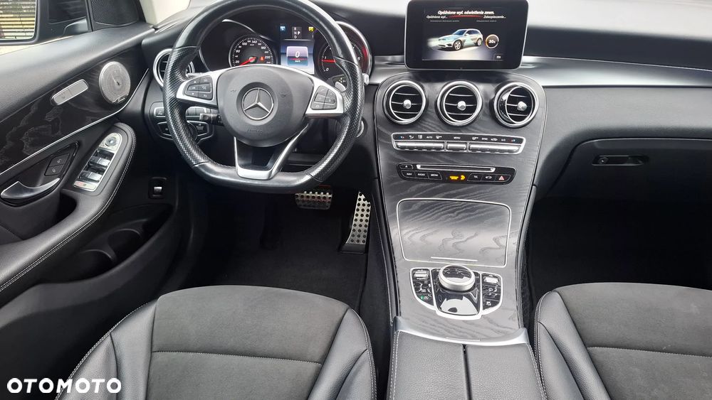 Mercedes-Benz GLC - 22