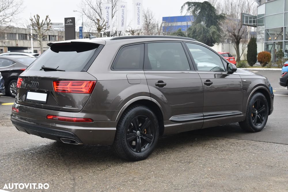 Audi Q7 - 8