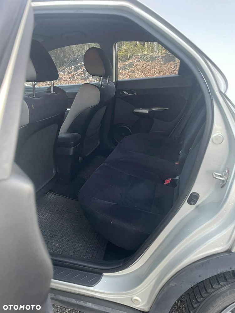 Honda Civic 1.4 Comfort - 11