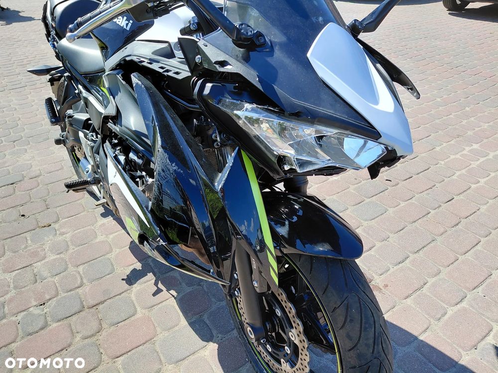 Kawasaki Ninja - 9