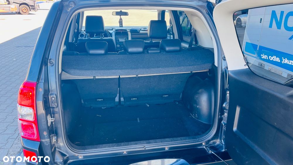 Suzuki Grand Vitara 1.9 DDiS Premium EU5 - 25