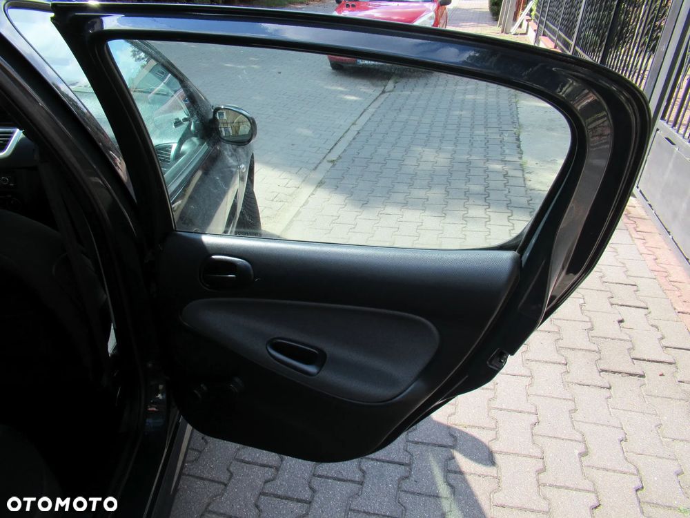Peugeot 206 plus 60 - 26