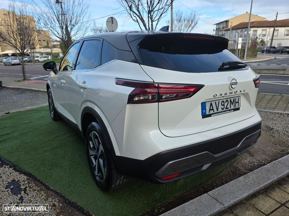 Nissan Qashqai 1.3 DIG-T N-Connecta - 31