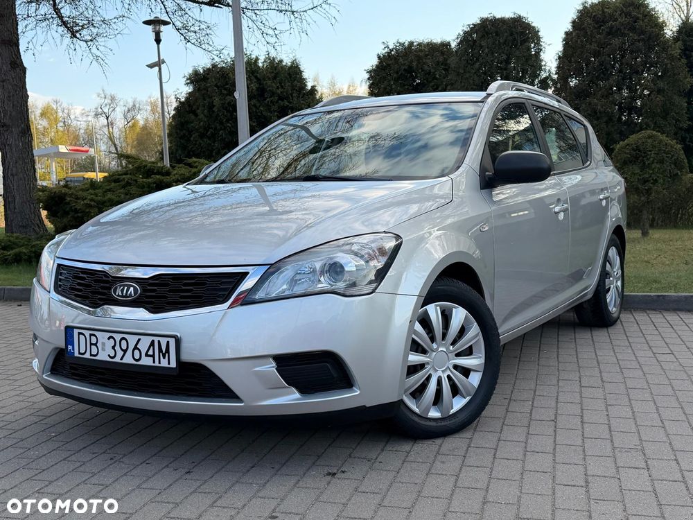 Kia Ceed 1.6 CRDi 90 Vision - 19