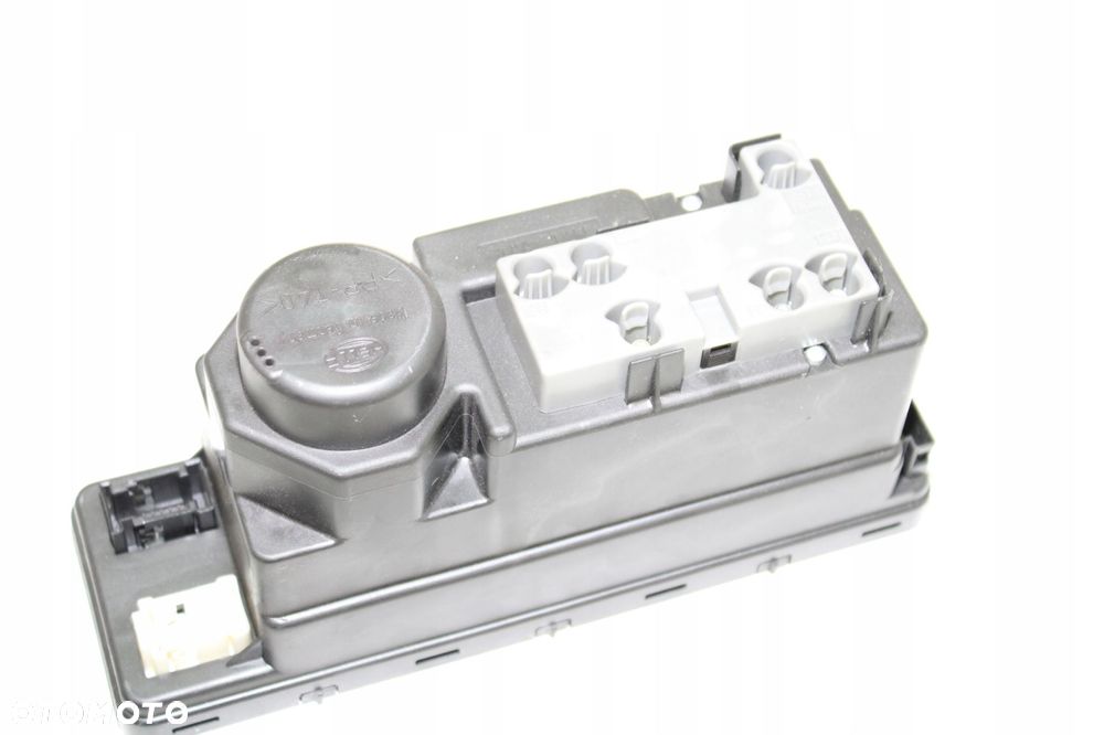 MERCEDES W210 POMPKA ZAMKA CENTRALNEGO 2108002848 - 1