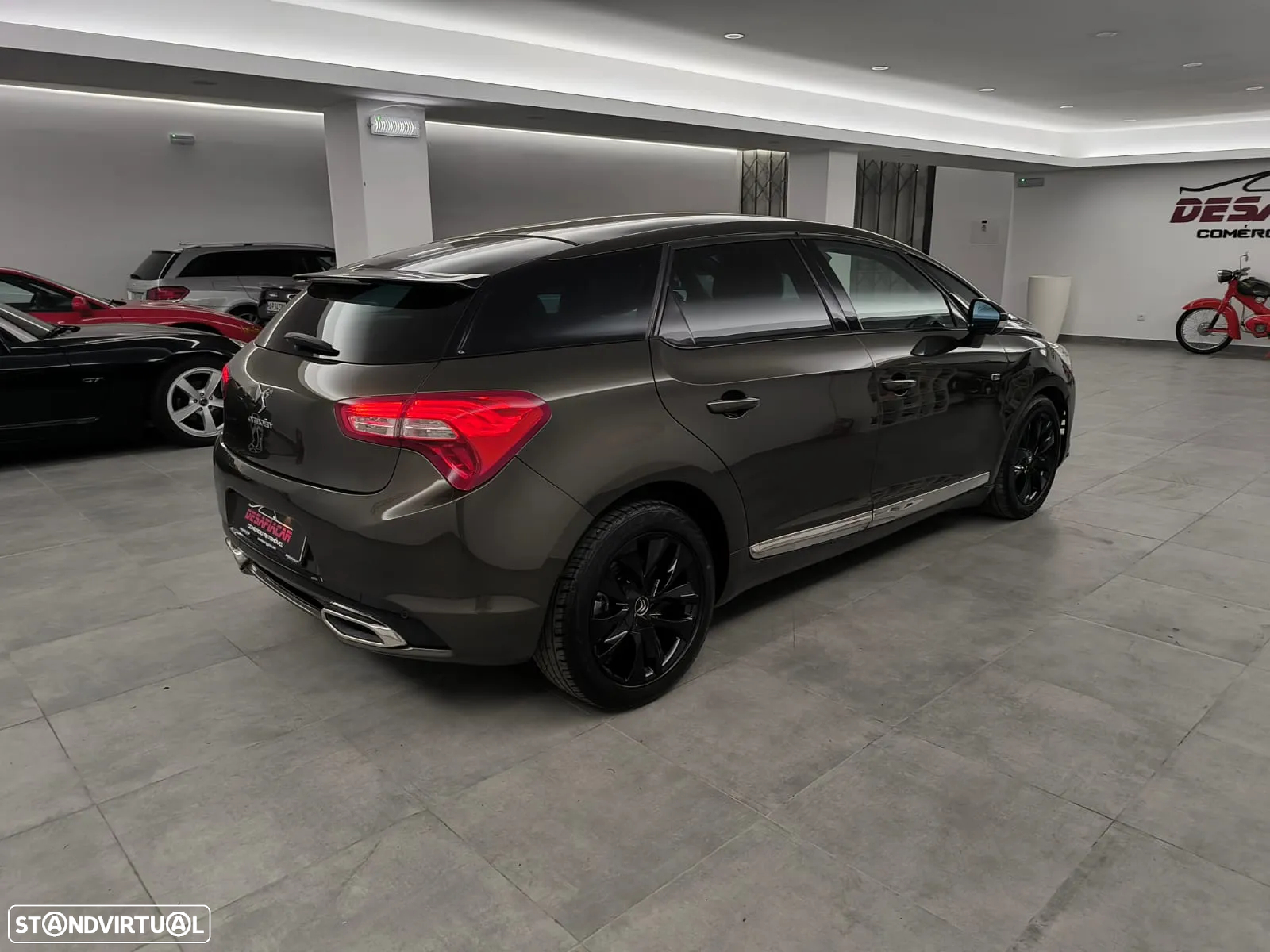 Citroën DS5 2.0 HDi Hybrid4 Sport Chic CMP6 - 3