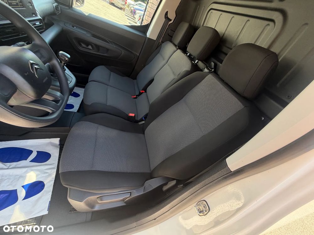 Citroën BERLINGO - 8