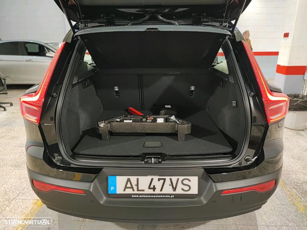 Volvo XC 40 1.5 T2 Momentum - 9
