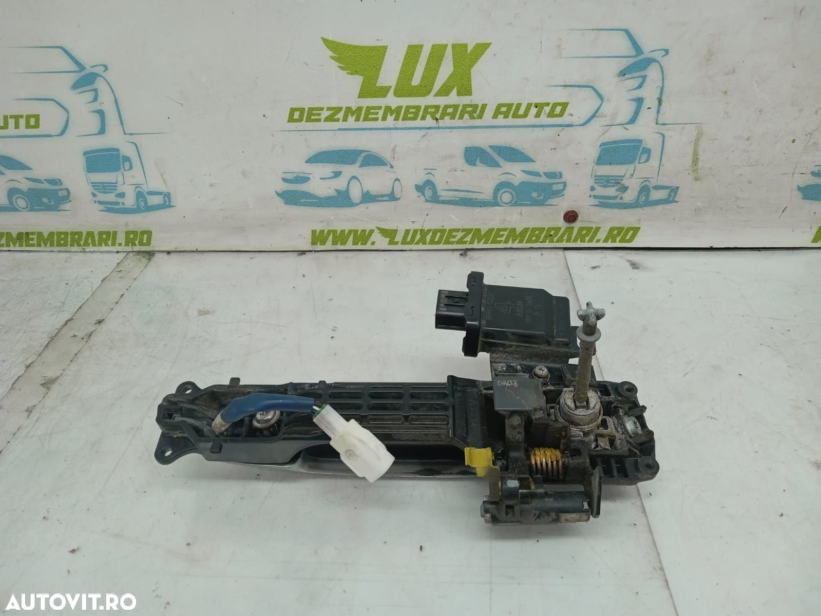Maner exterior usa stanga fata 484110-10620 Toyota Land Cruiser 200 [ - 2