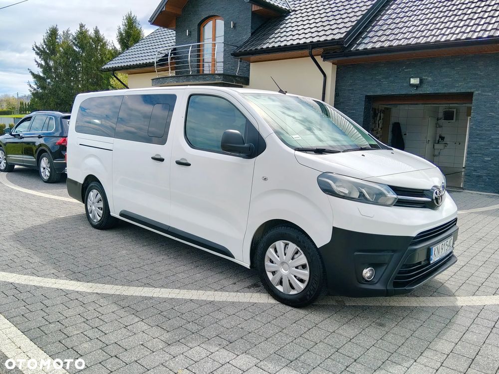 Toyota ProAce Kombi D-4D Long 2,8t - 4