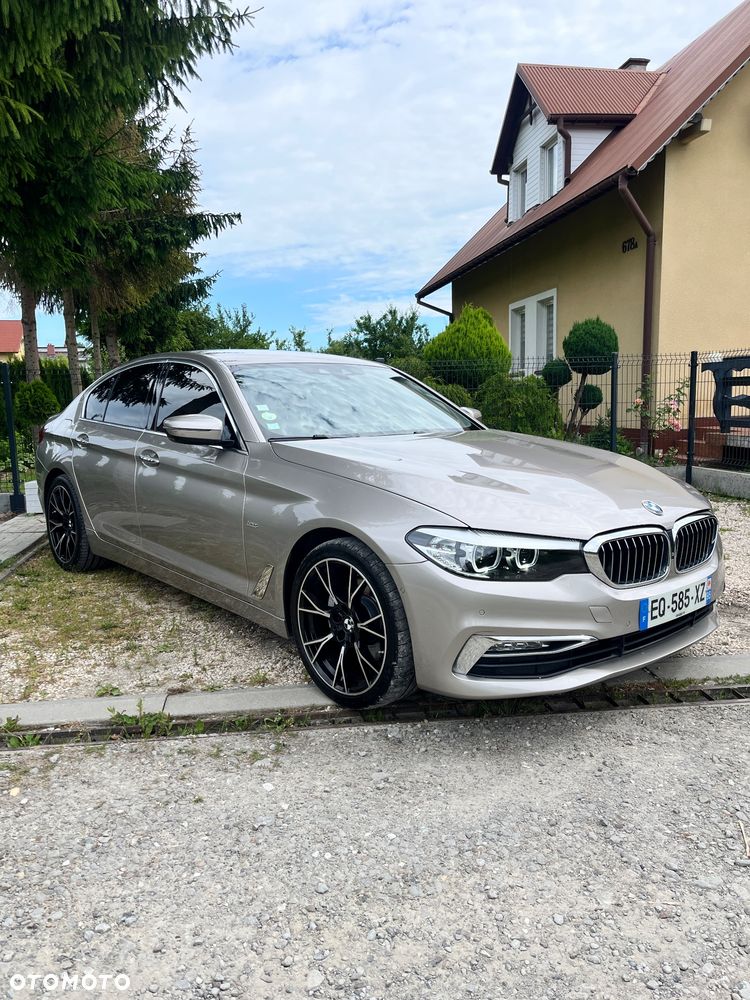 BMW Seria 5 520d Luxury Line - 1