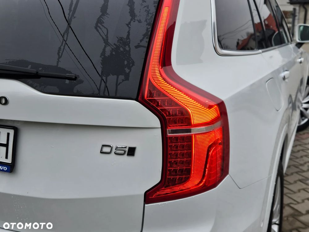 Volvo XC 90 D5 AWD Momentum - 30