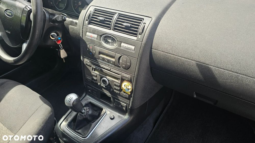 Ford Mondeo 2.0 TDCI Trend X - 15