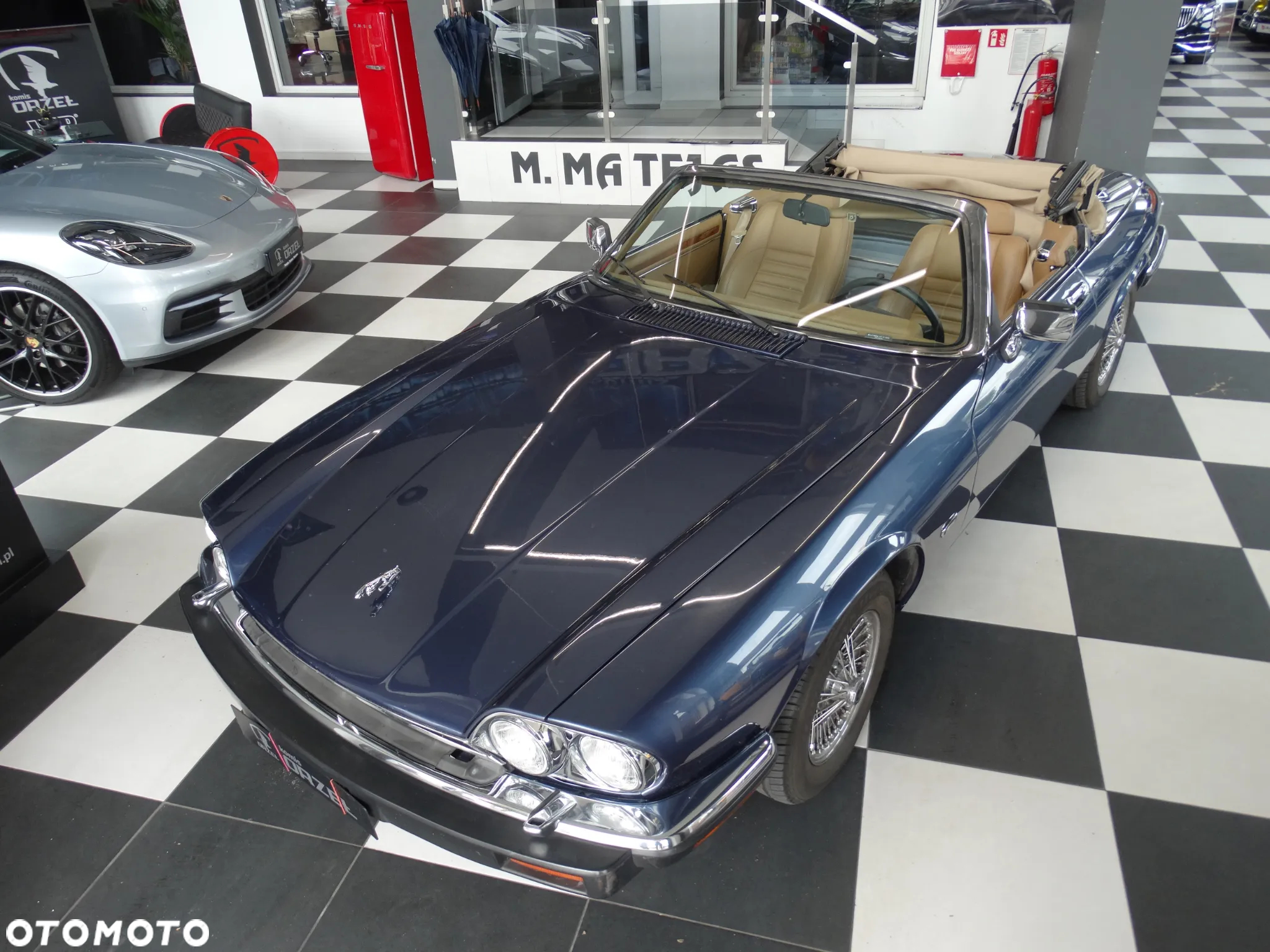 Jaguar XJ XJ12 5.3i - 25