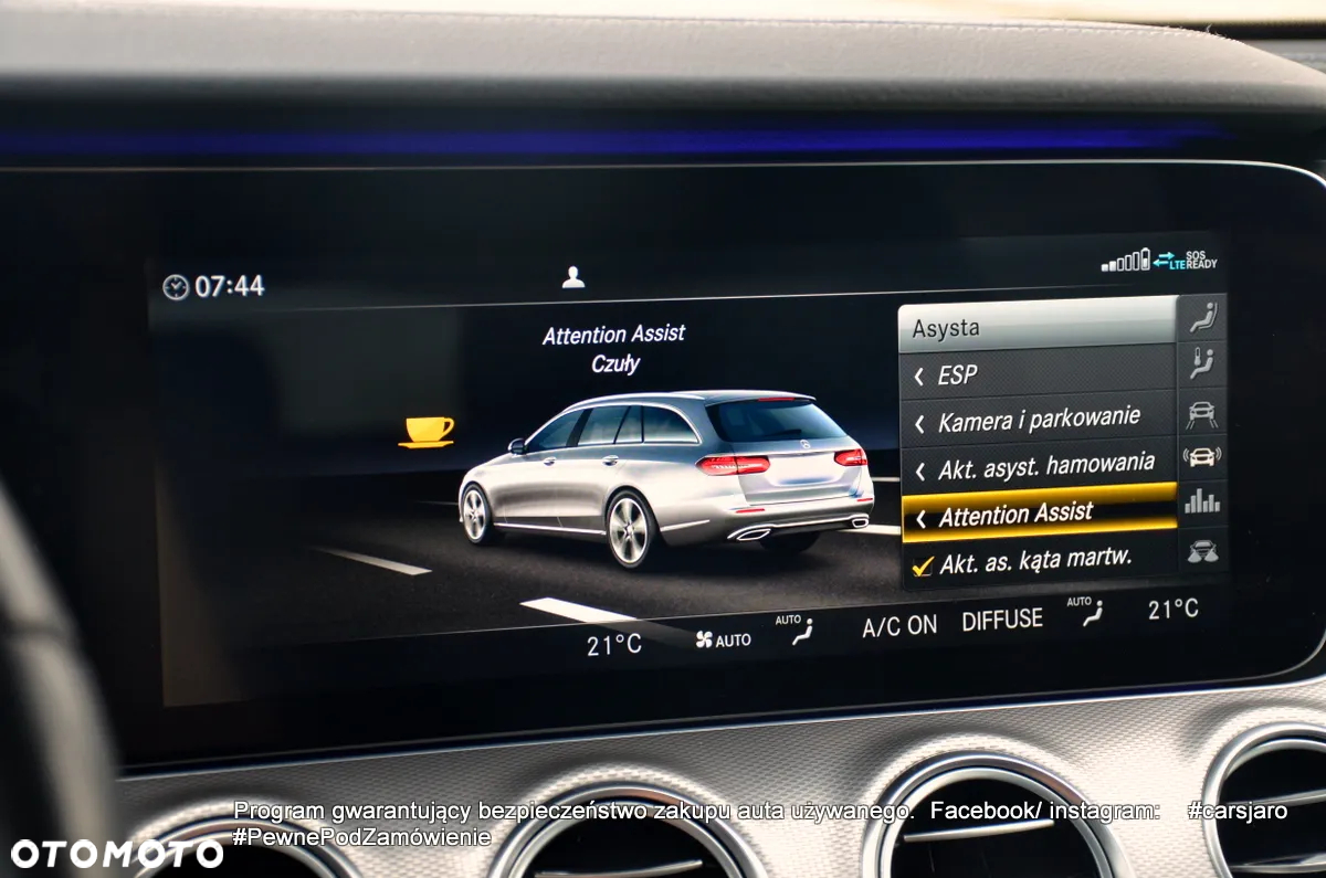 Mercedes-Benz Klasa E 220 d 4Matic T 9G-TRONIC Exclusive - 26