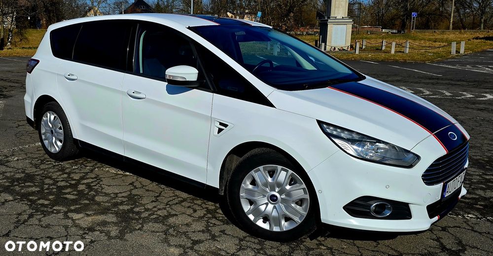 Ford S-Max 2.0 TDCi Titanium PowerShift - 2