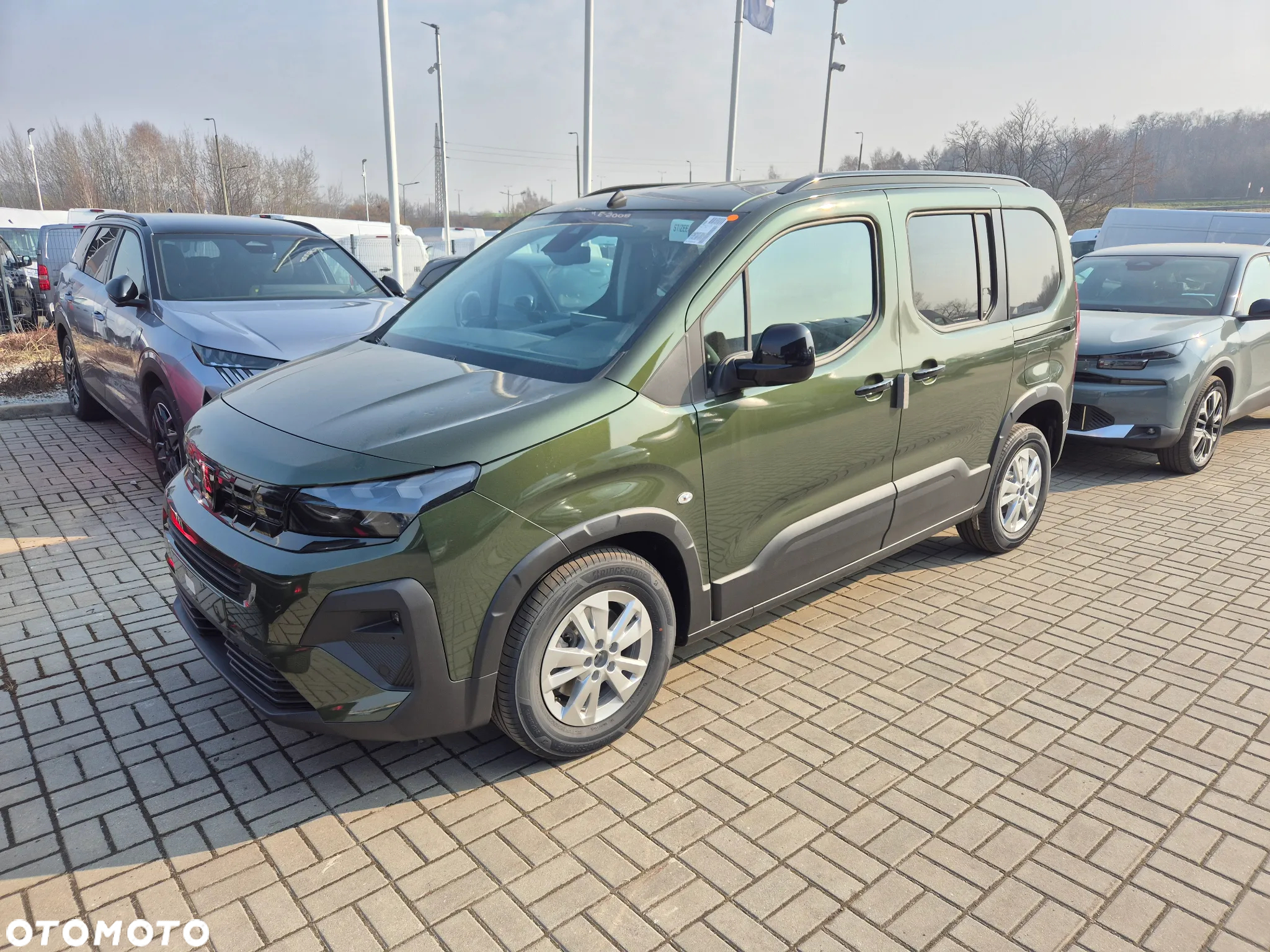 Peugeot Rifter MPV 1.5 BlueHDI Allure S&S N1 - 2