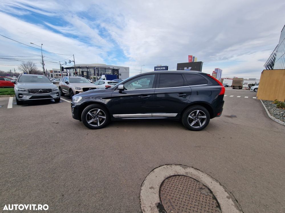 Volvo XC 60 D4 AWD Summum - 3