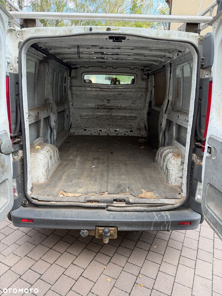 Opel Vivaro L2H1 2.9t - 3
