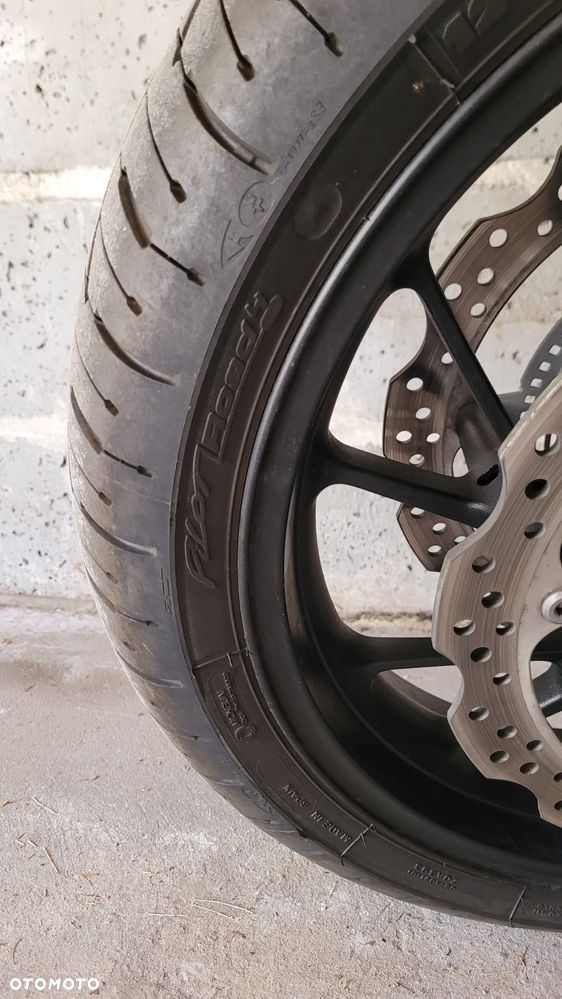 Honda CBR - 14