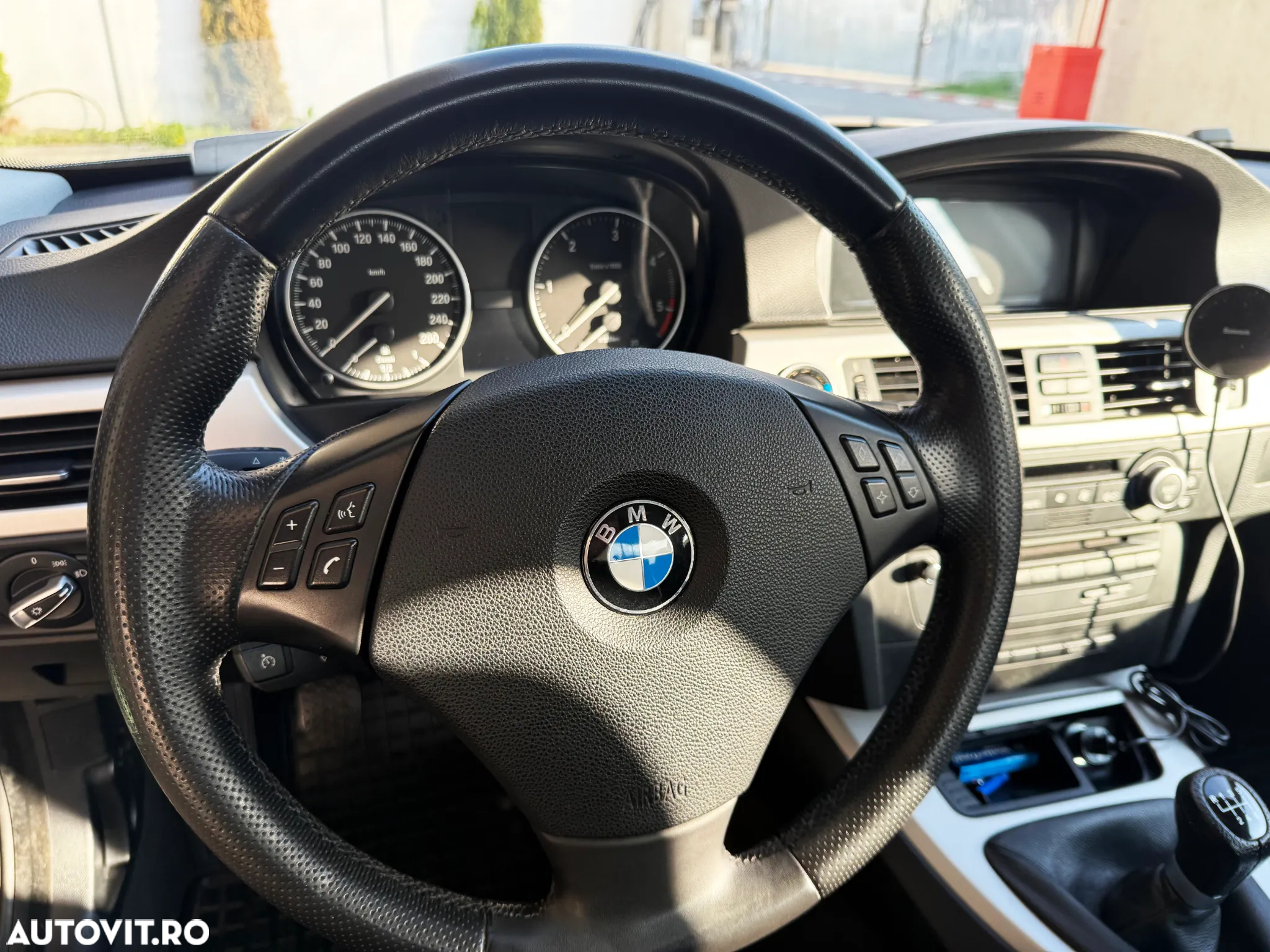 BMW Seria 3 318d DPF - 3