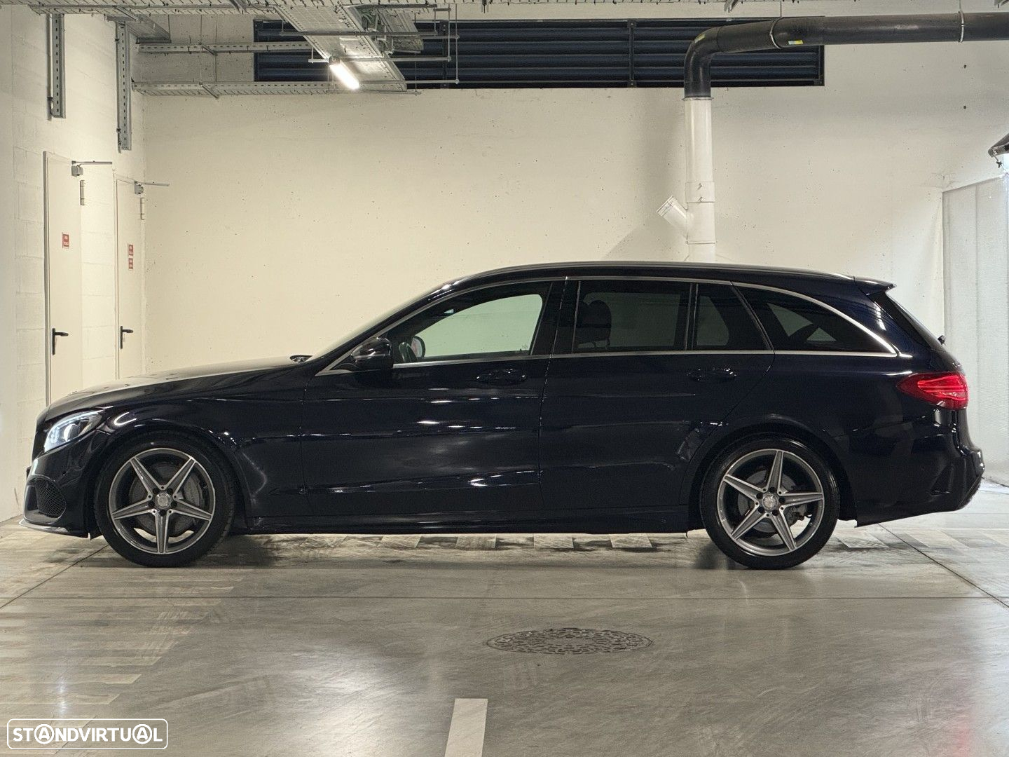Mercedes-Benz C 300 h AMG Line - 12