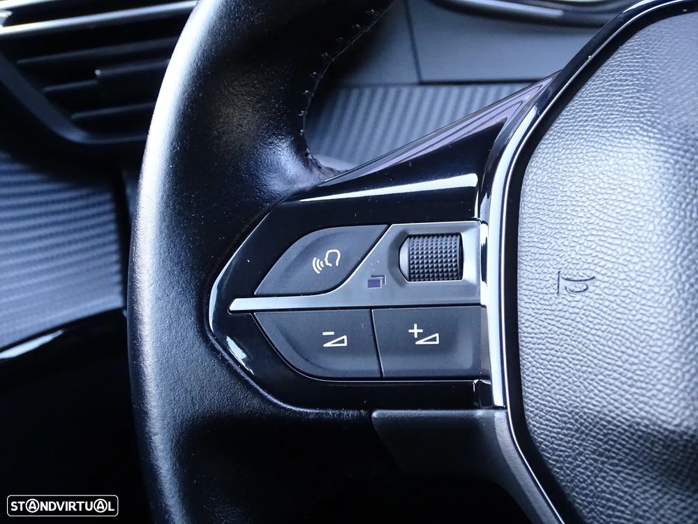 Peugeot 208 1.5 BlueHDi Active Pack - 28
