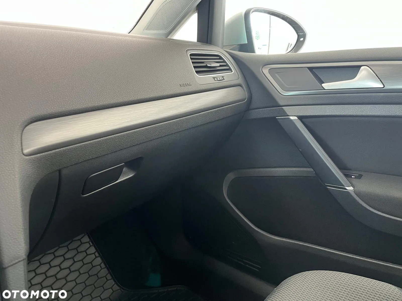 Volkswagen Golf VII 1.5 TSI BMT Comfortline DSG - 21
