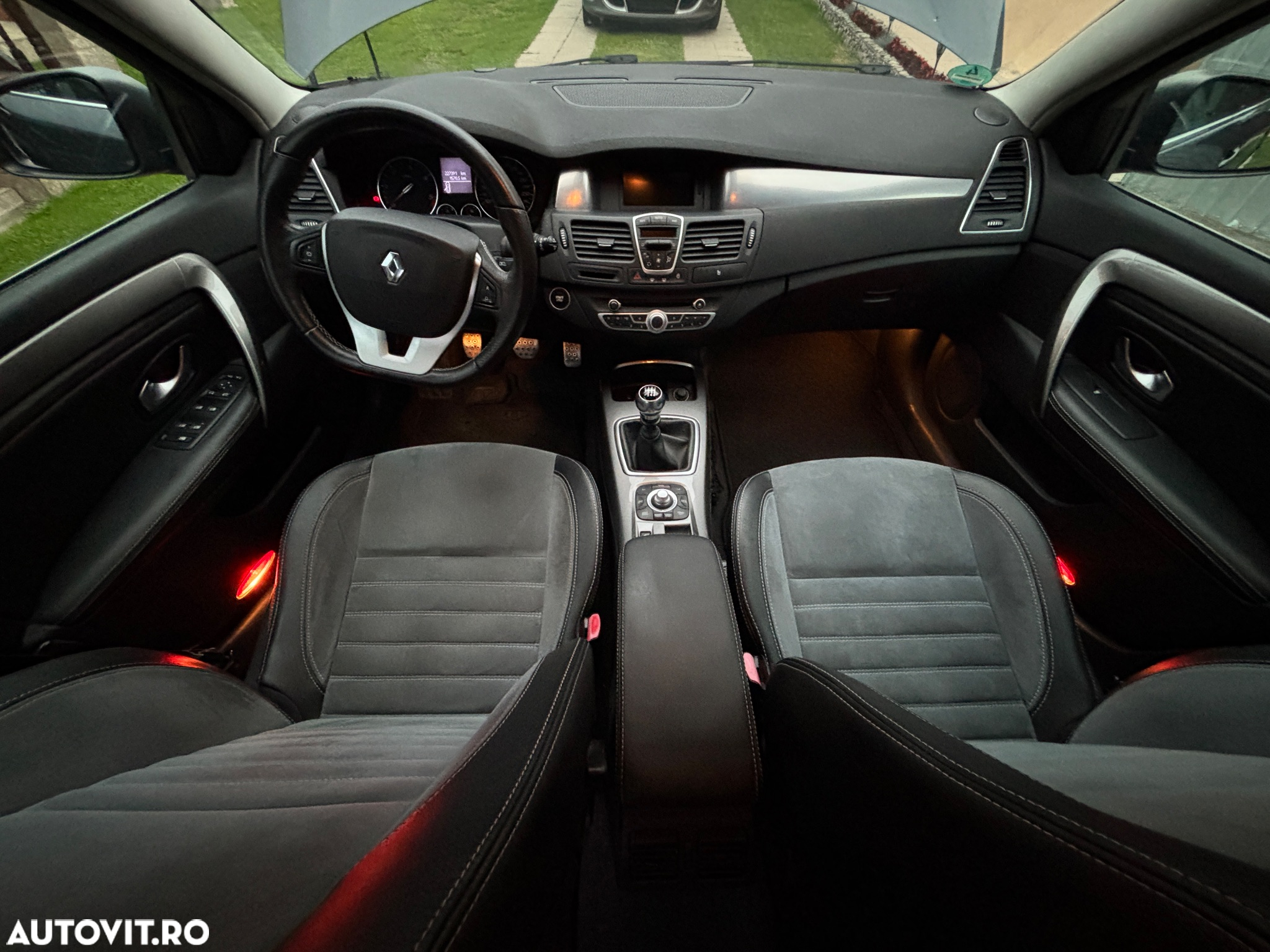Renault Laguna - 6
