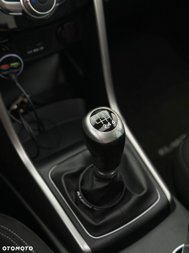 Hyundai i30 - 27