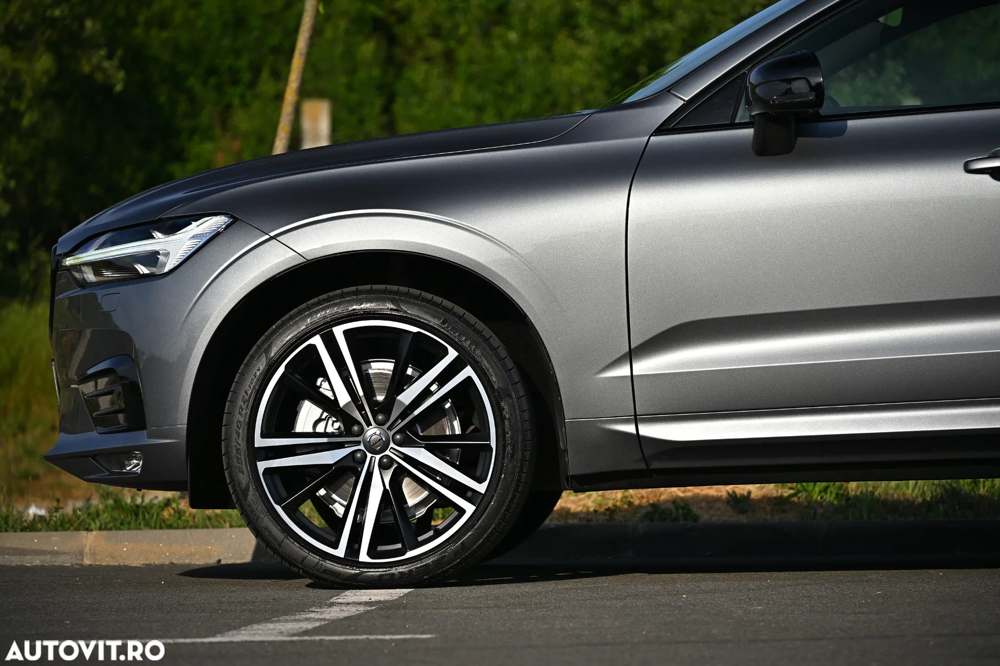 Volvo XC 60 B4 D AWD Geartronic RDesign - 25