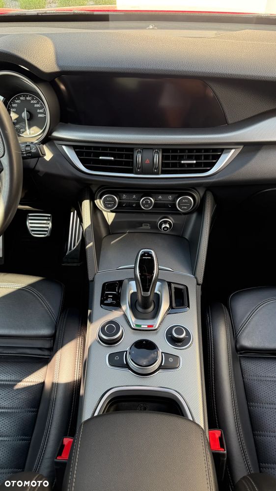 Alfa Romeo Stelvio 2.0 Turbo Veloce Q4 - 20