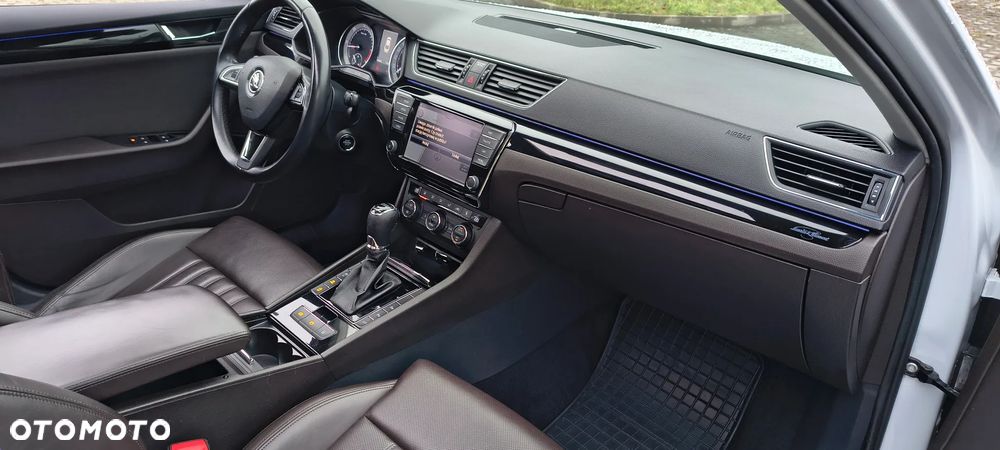 Skoda Superb 2.0 TDI DSG L&K - 18