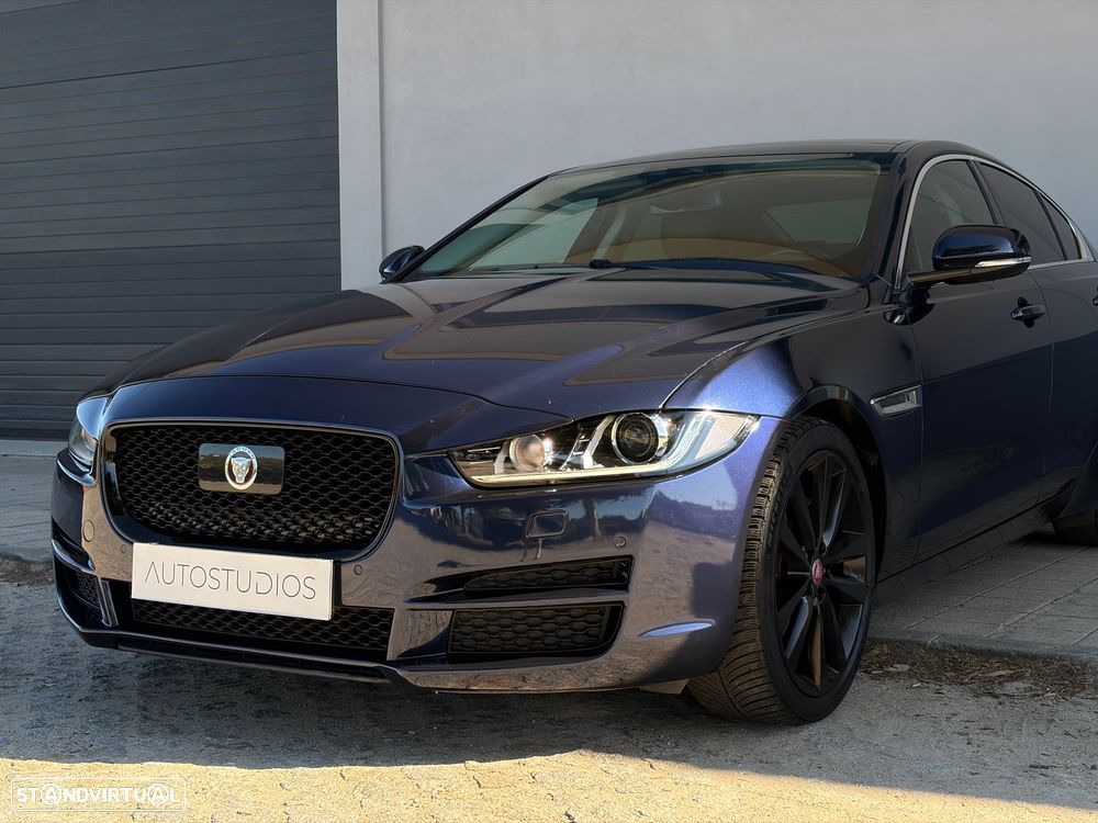 Jaguar XE 2.0 D Portfolio Aut. - 15