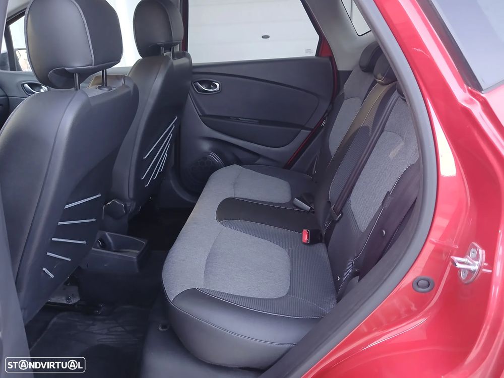 Renault Captur - 13