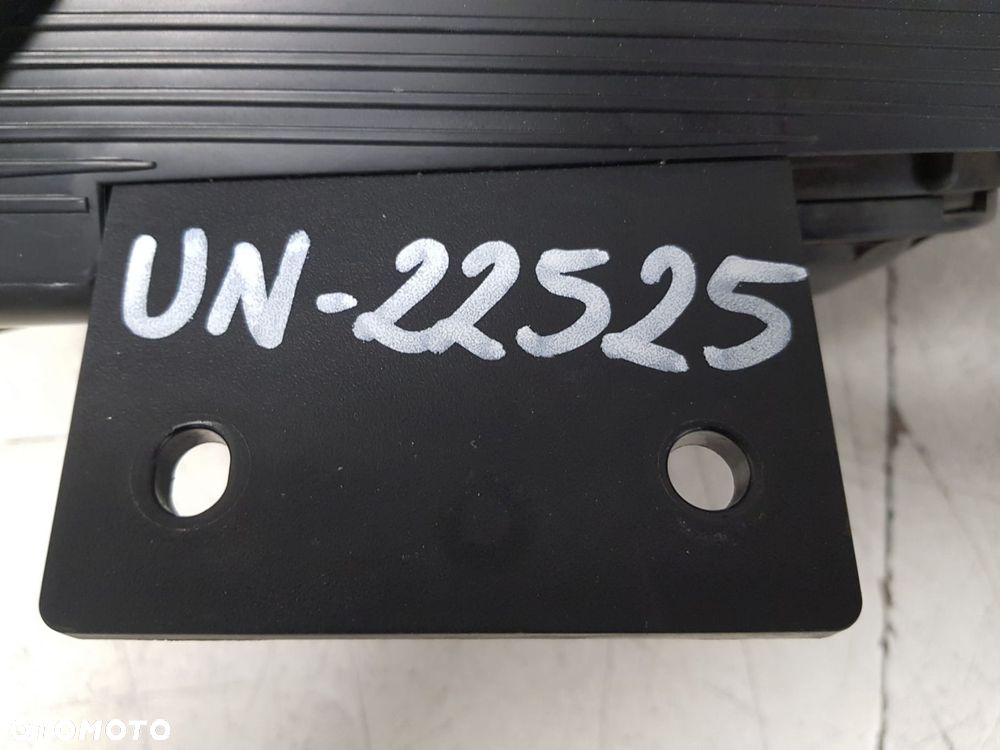 KIA NIRO 16- LAMPA LEWA PRAWA ZWYKŁA SOCZEWKA LED KOMPLETNA KOMPLET 92101-G5 92102-G5 IDEALNE EUROPA - 9