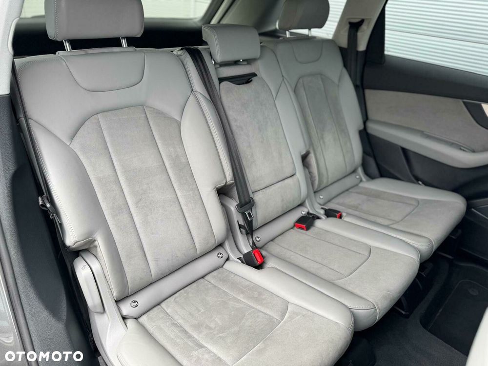 Audi Q7 50 TDI Quattro Tiptronic - 29