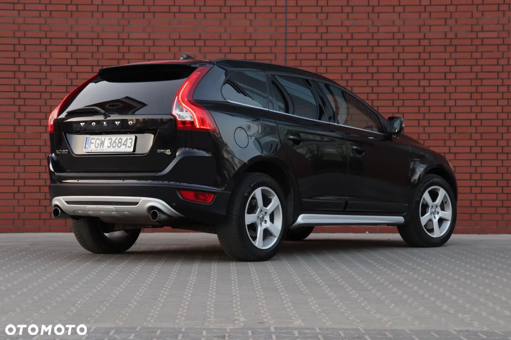 Volvo XC 60 D3 R-Design - 11