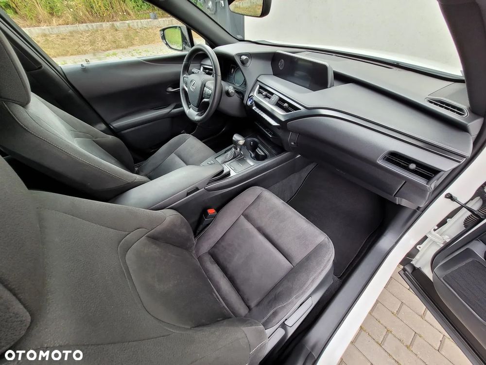 Lexus UX 250h GPF Business Edition 2WD - 4