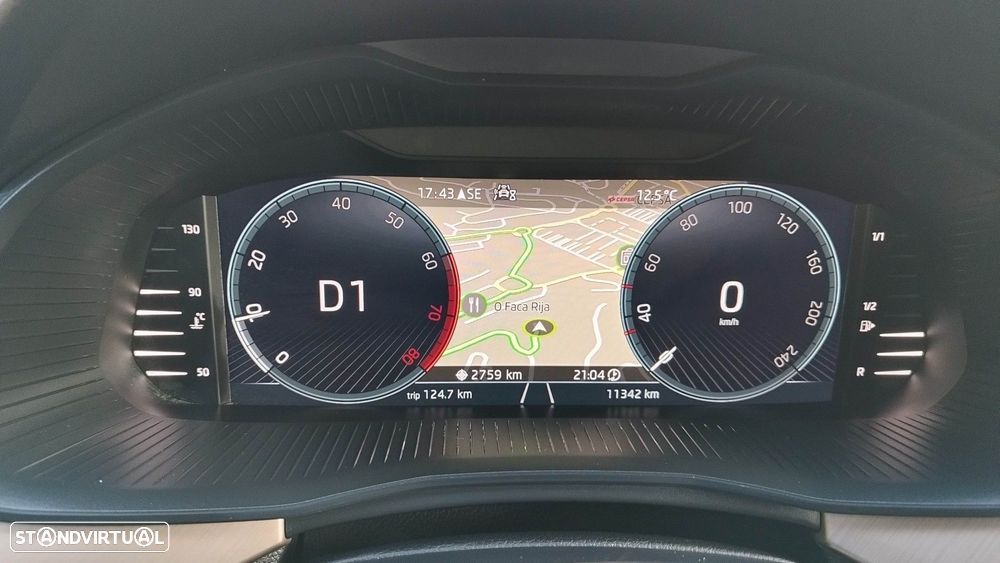 Skoda Kamiq 1.0 TSI Style DSG - 25