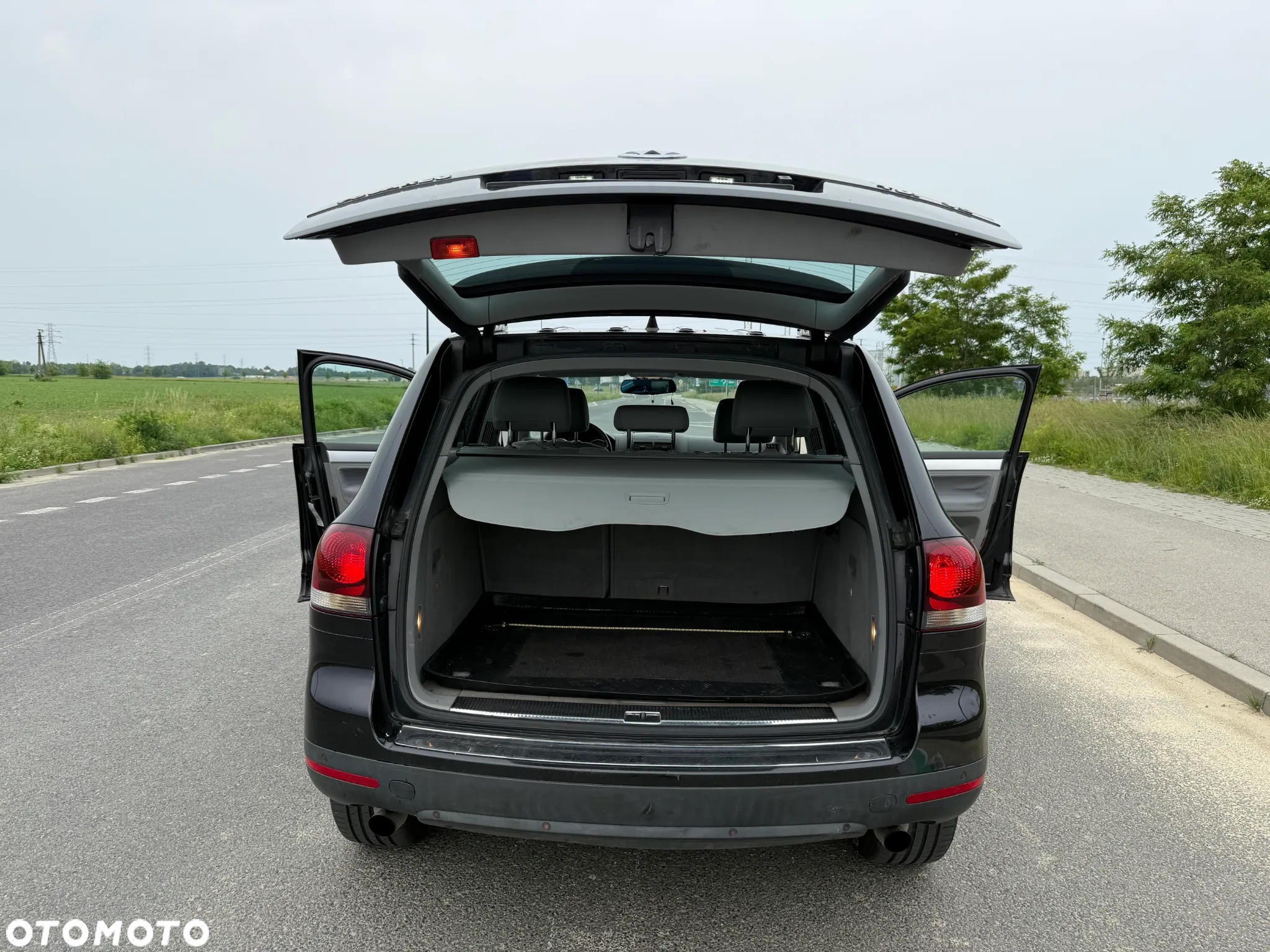 Volkswagen Touareg 3.0 V6 TDI - 2