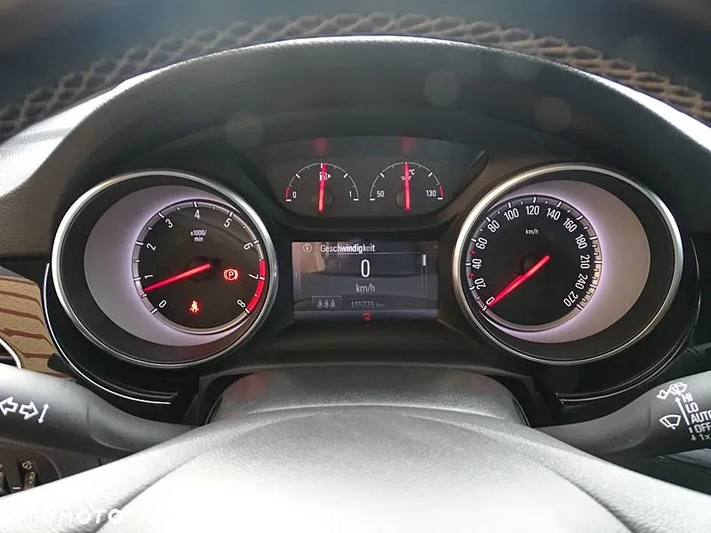 Opel Astra 1.4 Turbo Dynamic - 34