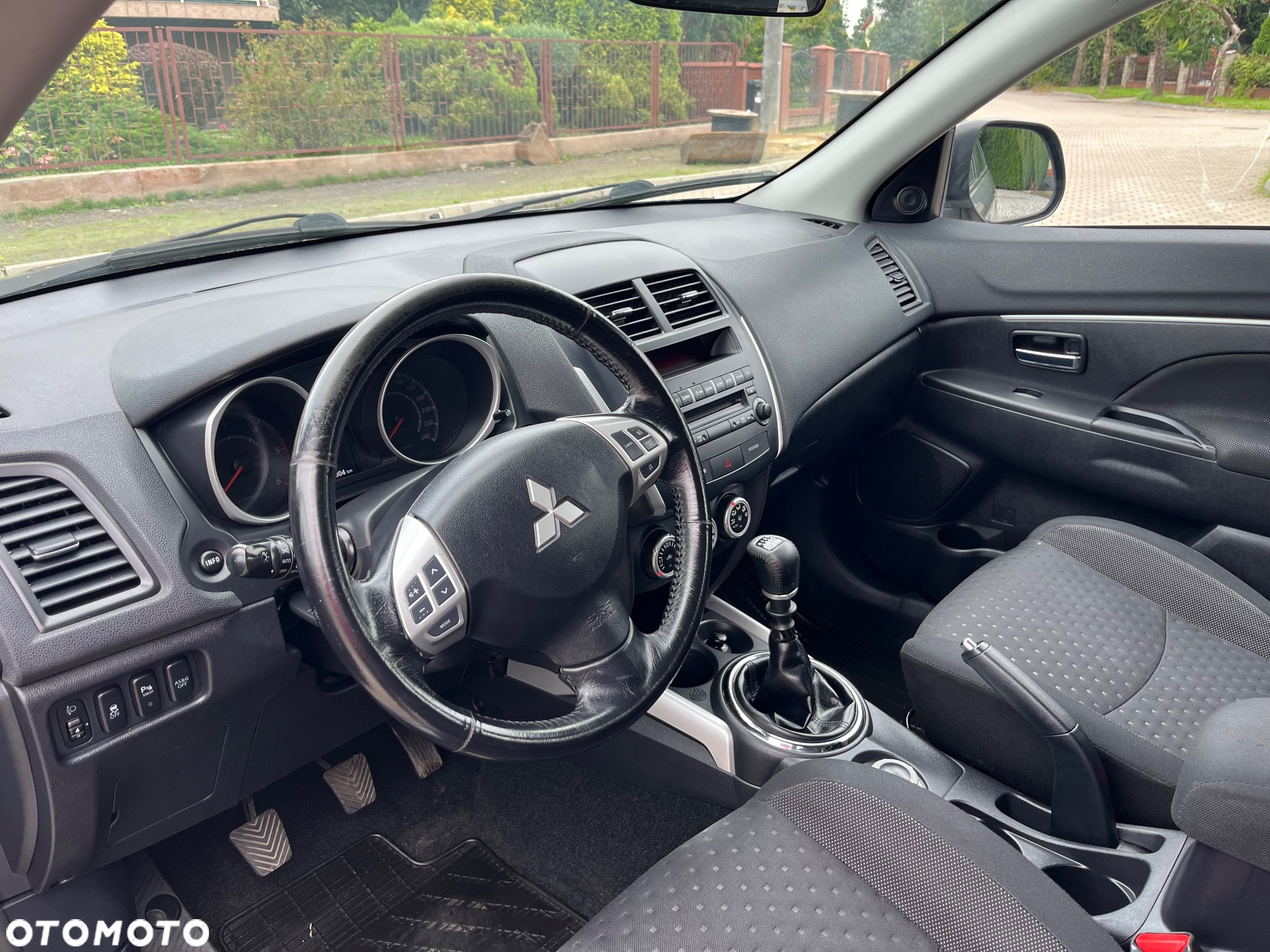 Mitsubishi ASX - 11