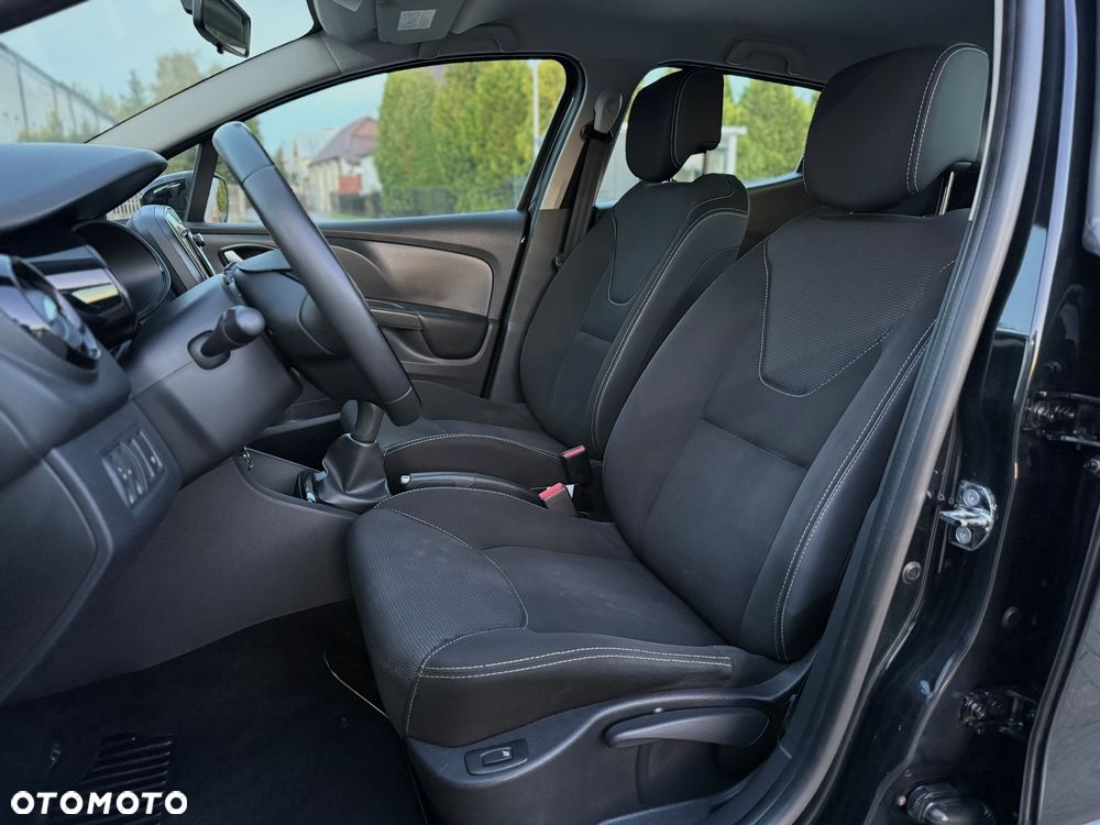 Renault Clio - 15