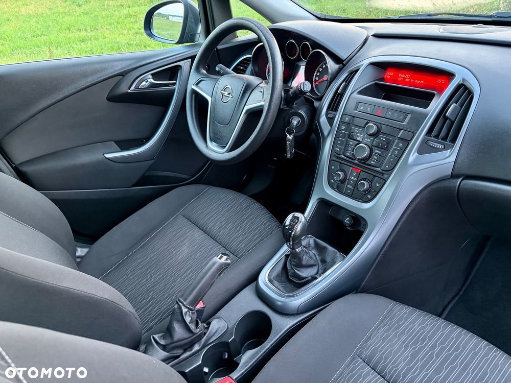 Opel Astra - 14