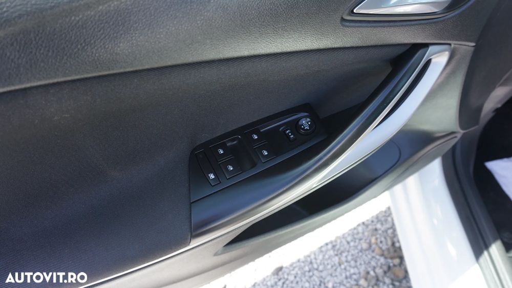 Opel Astra 1.6 D Start/Stop Selection - 17