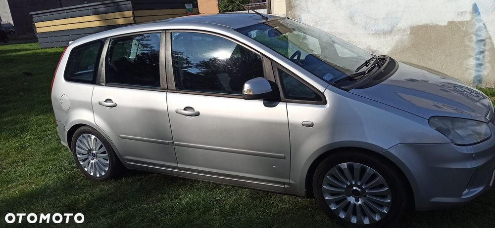 Ford C-Max 2010 photo 4