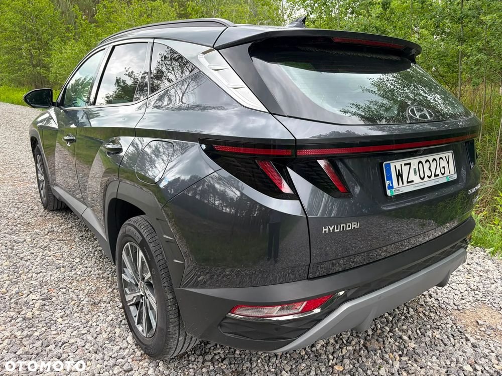 Hyundai Tucson 1.6 T-GDi HEV Executive 2WD - 11
