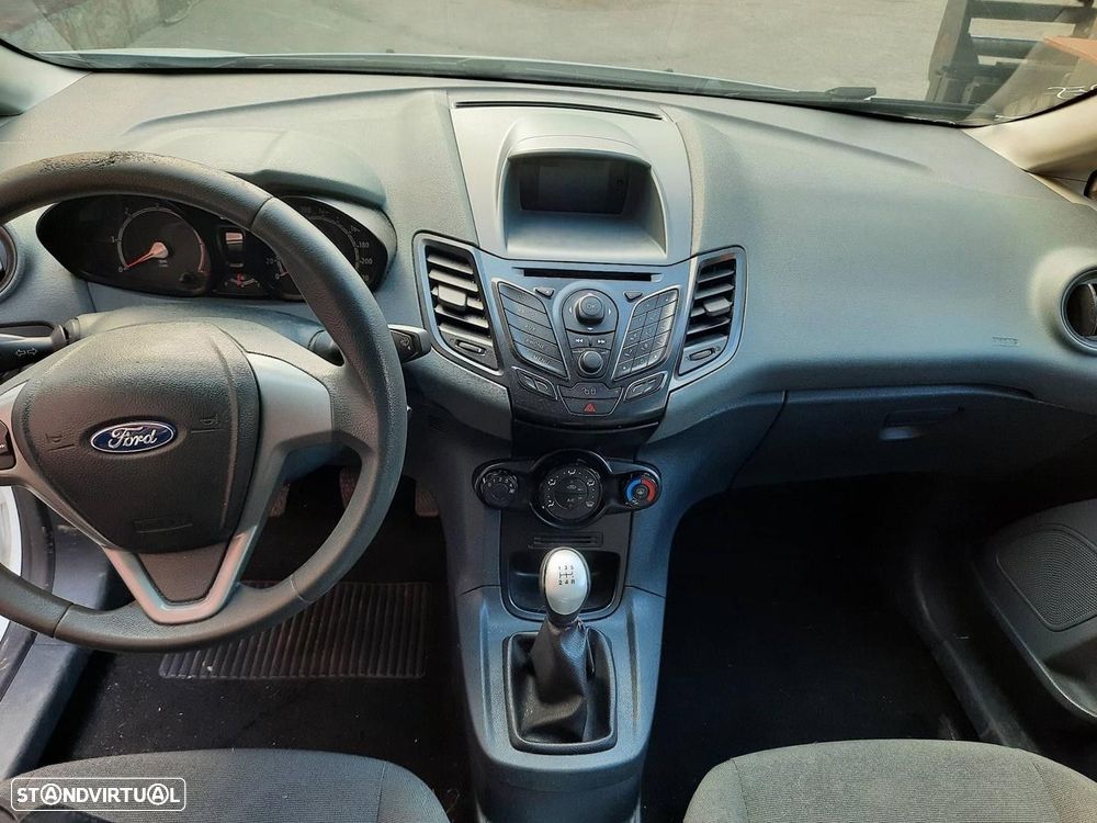 INTERCOOLER FORD FIESTA VI 2011 - 4